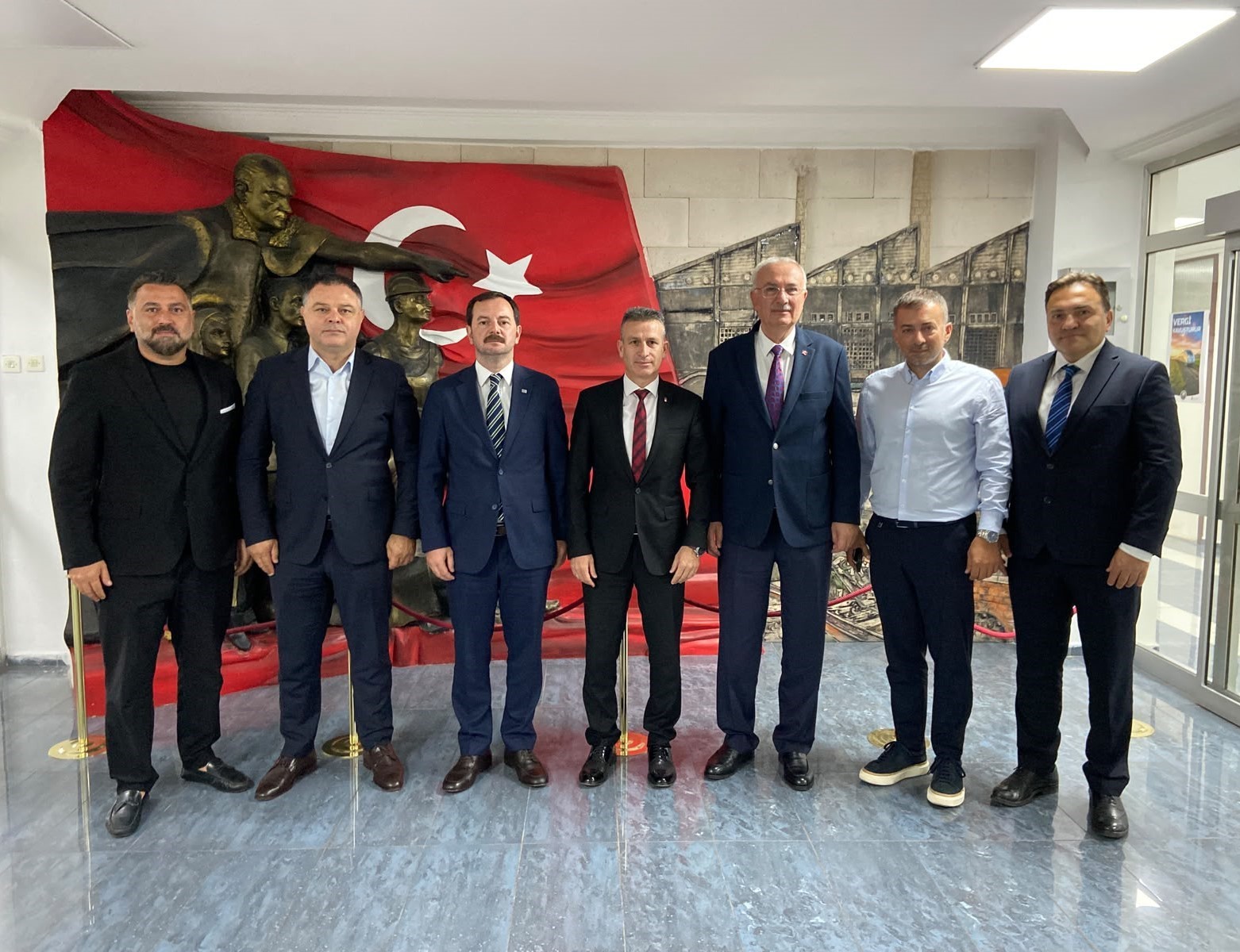 TRABZON DEFTERDARI SAYIN RAMAZAN YAŞAR'I MAKAMINDA ZİYARET ETTİK